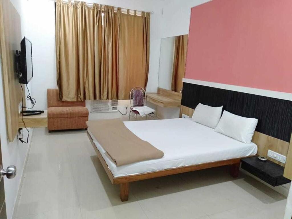 Amarnāth Hotel Sai Leela Loadging & Boarding מראה חיצוני תמונה